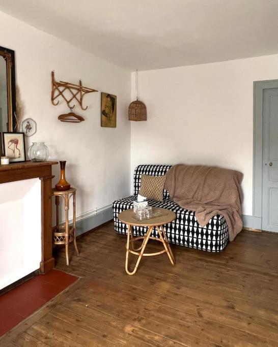 Charmante Maisonette A Arconnay Ngoại thất bức ảnh